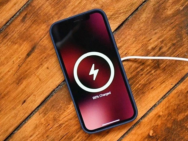 莒南苹果手机维修分享iPhone 12可以随便充电吗 